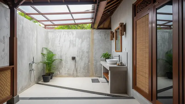 Rumah di Kampung tapi Punya Kamar Mandi Ala Resort yang Mewah yang Tidak Sombong