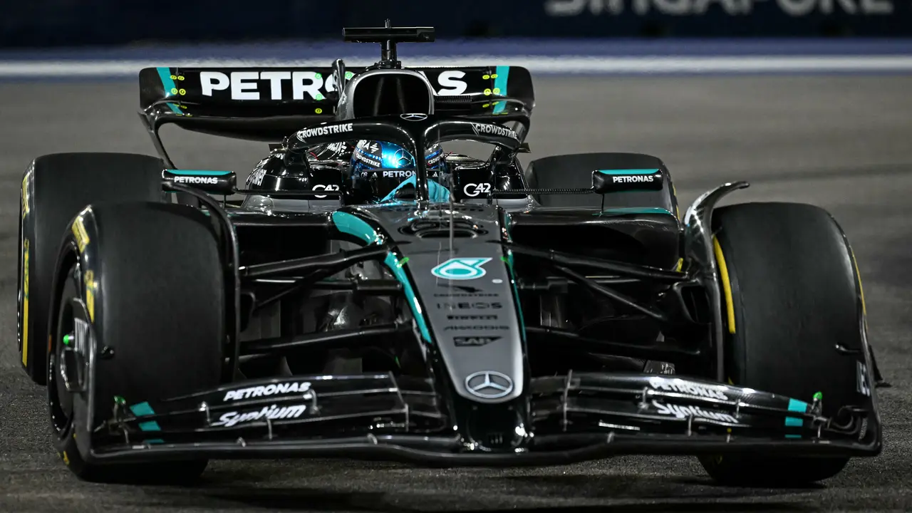 Pembalap Mercedes, George Russell.