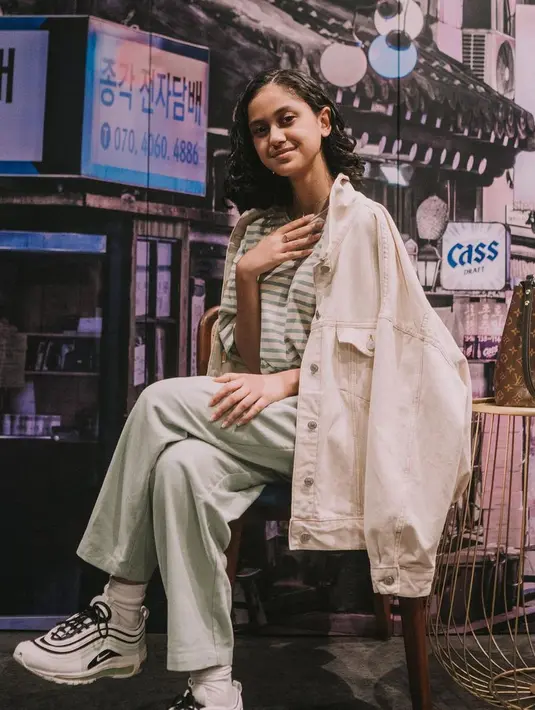 (Instagram/therealasilamaisa)