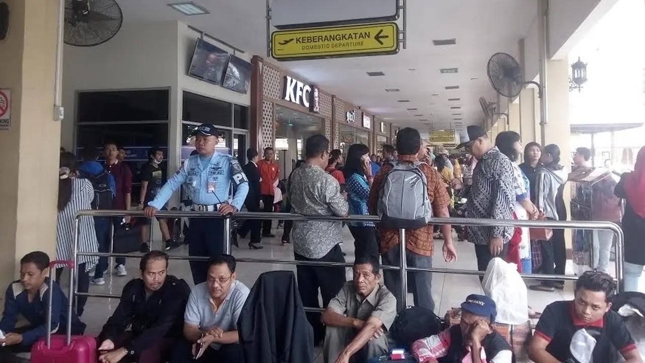 Bandara Adisutjipto Ditutup