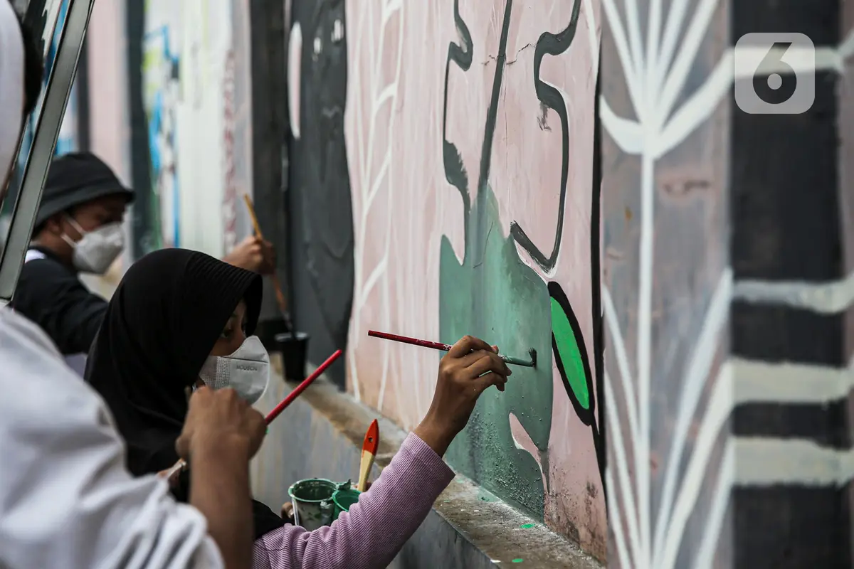 Mural Karya Seniman Percantik Kawasan Ragunan
