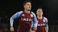 Philippe Coutinho. Pemain sayap Brasil berusia 29 tahun ini didatangkan Aston Villa dengan status pinjaman dari Barcelona. Pengalamannya selama 6 musim bersama Liverpool membuat ia tak kesulitan beradaptasi di Liga Inggris. Total 4 gol dan 3 assist dicetaknya dari 8 laga. (AFP/Lindsey Parnaby)