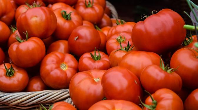 Ilustrasi Tomat Credit: pexels.com/Josephin