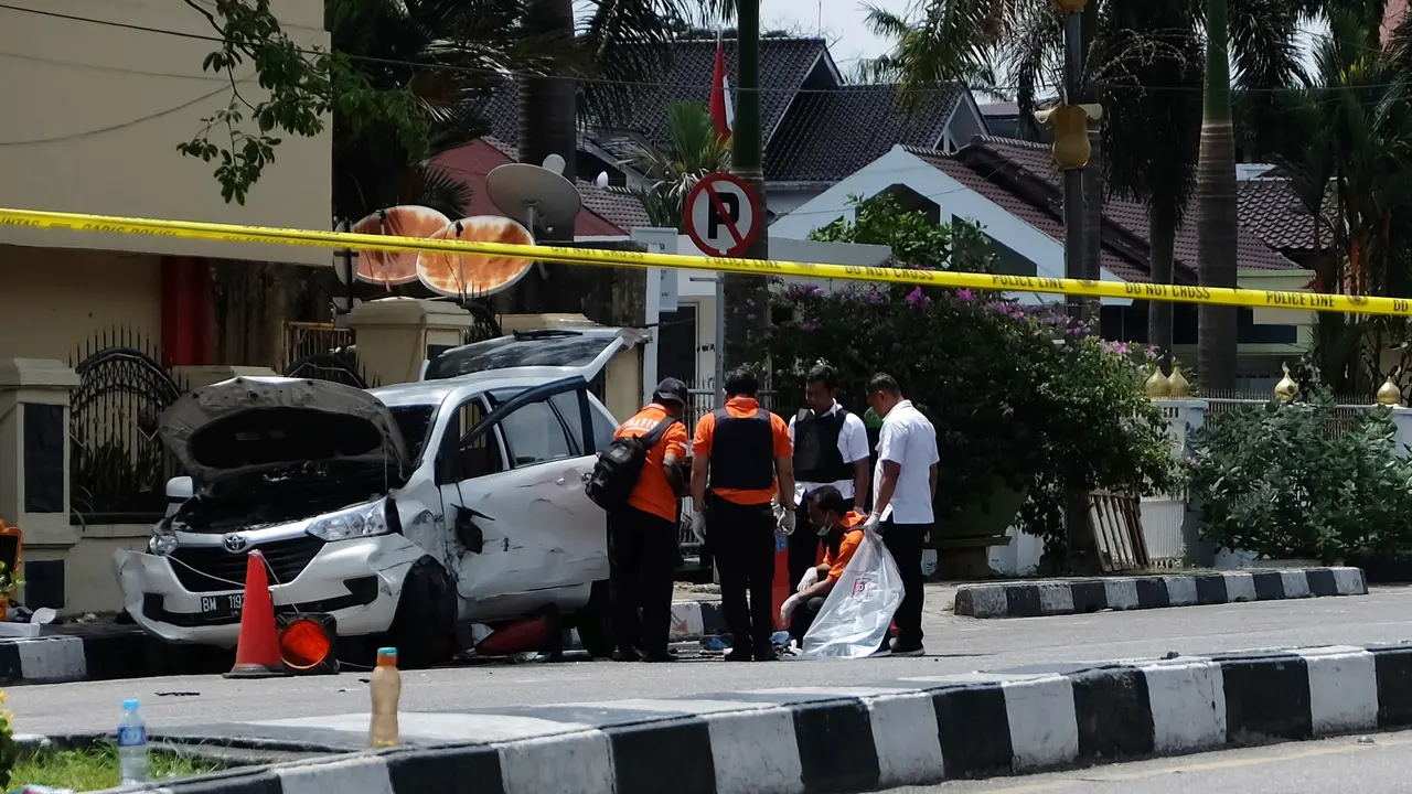 Serangan di Mapolda Riau