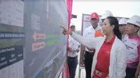 Menteri BUMN Rini Soemarno berkesempatan menyusuri ruas  tol Lampung –Tol Bakauheni-Terbanggi Besar dalam kunjungan kerja pada Rabu (8/8/2018) (Foto:Humas Kementerian BUMN)