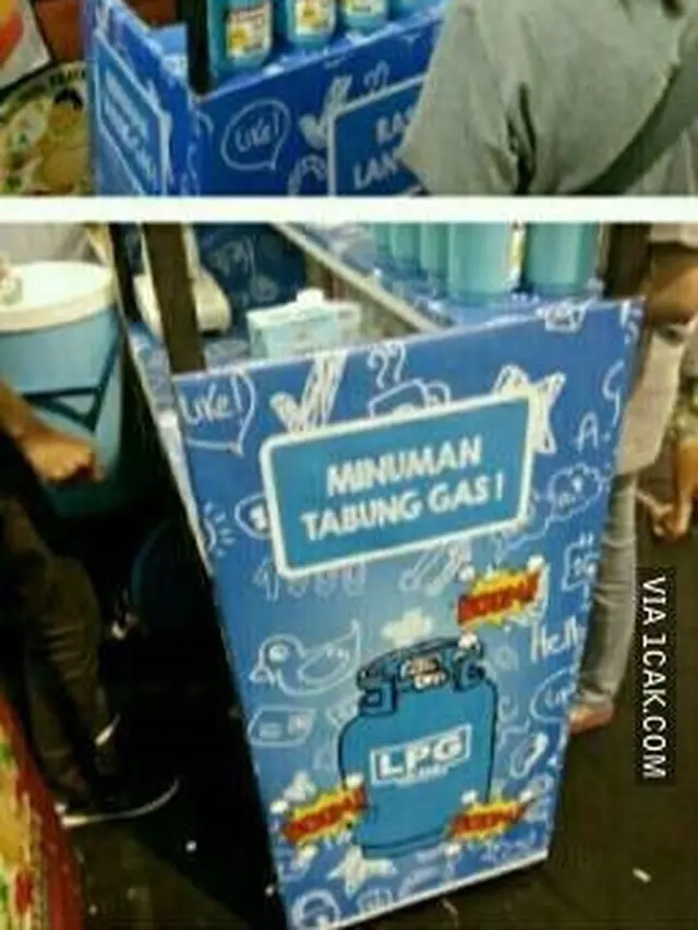 7 Tulisan di Gerobak Jualan Ini Bikin Mikir Dua Kali