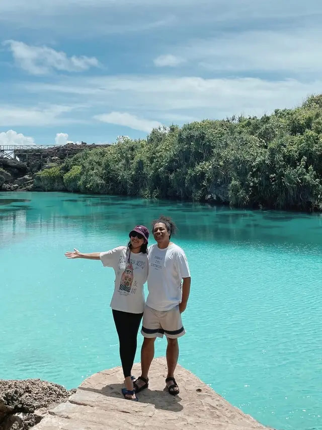 Indah Permatasari dan Arie Kriting. (Foto: Dok. Instagram @indahpermatas)
