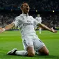 Ekspresi Chicharito setelah mencetak gol semata wayang ke gawang Atletico Madrid. Real Madrid lolos ke fase semifinal Liga Champions dengan menundukkan Atleti 1 - 0.  (Telegraph)