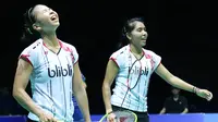 Ganda putri Indonesia Greysia Polii/Nitya Krishinda Maheswari gagal lolos ke final Badminton Asia Championships 2016 setelah kalah dari pasangan Jepang, Naoko Fukuman/Kurumi Yonao, Sabtu (30/4/2016). (Liputan6.com/Humas PB PBSI)