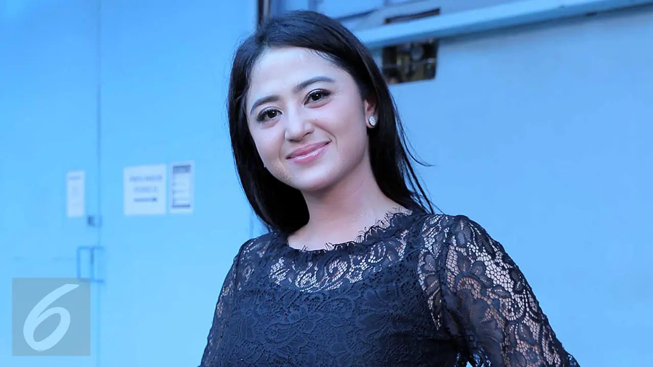 20161021-Dewi Persik-Jakarta