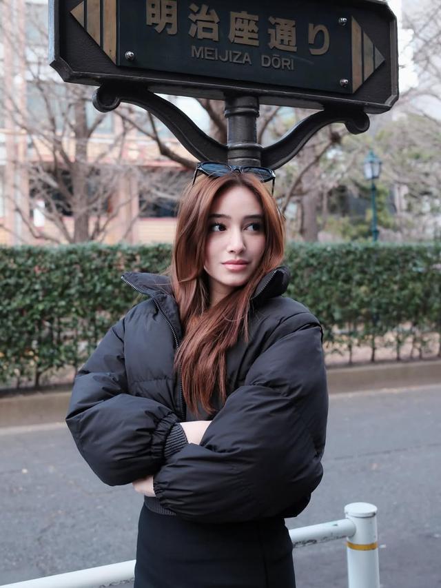 Potret Dannia Salsabila Pilih Liburan Tahun Baru 2025 di Jepang (instagram/Dannia Salsabilla)