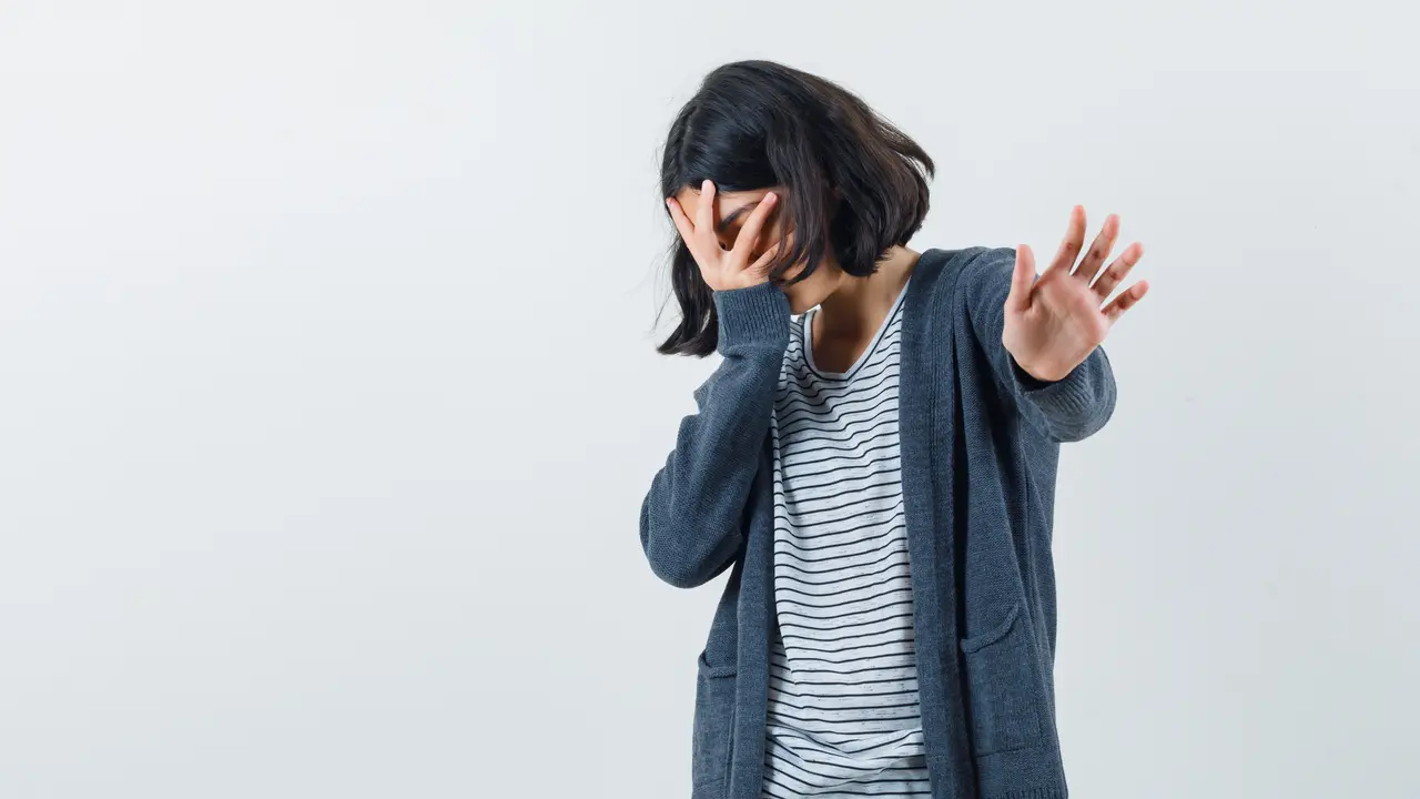 Mengenal Perbedaan Panic Attack dan Anxiety Attack yang Sering Dianggap Sama!