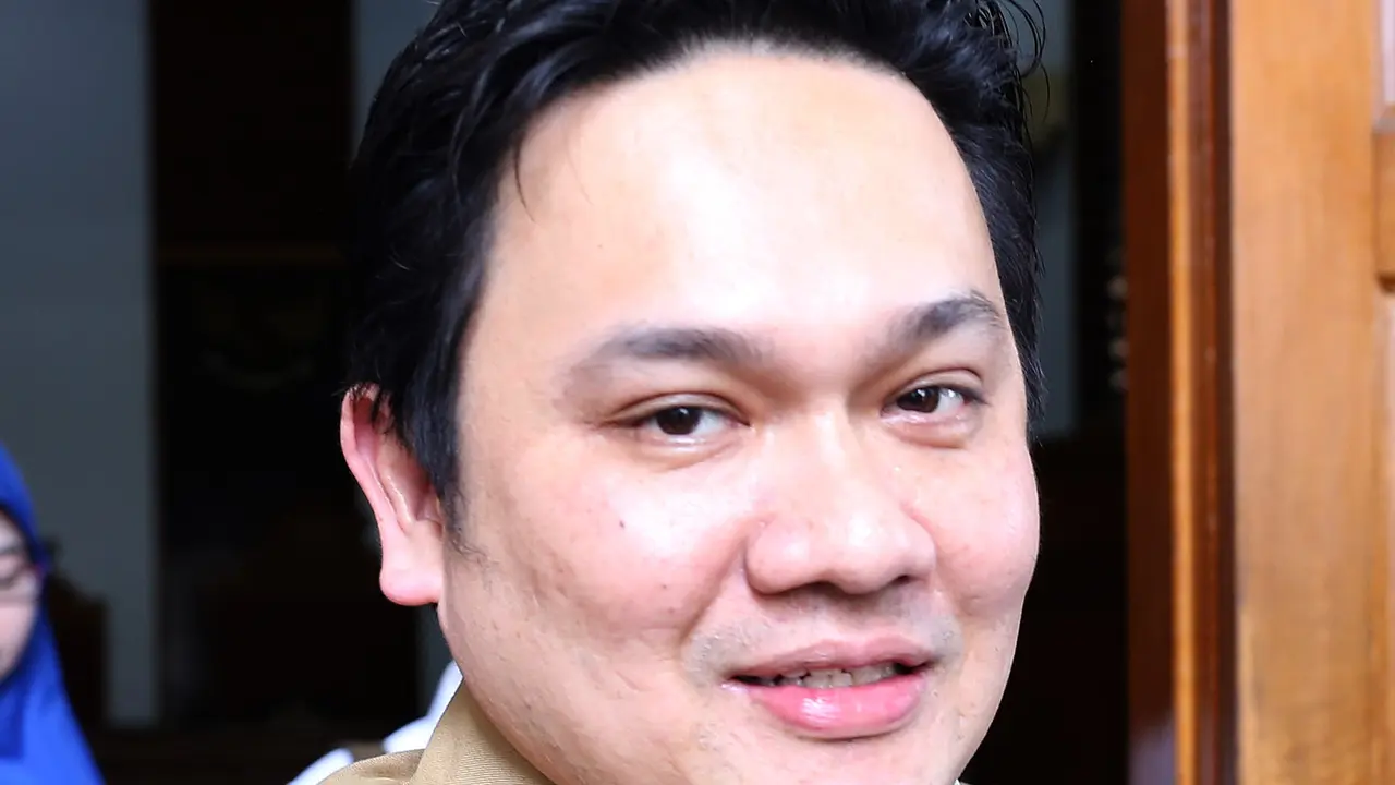 [Bintang] Farhat Abbas