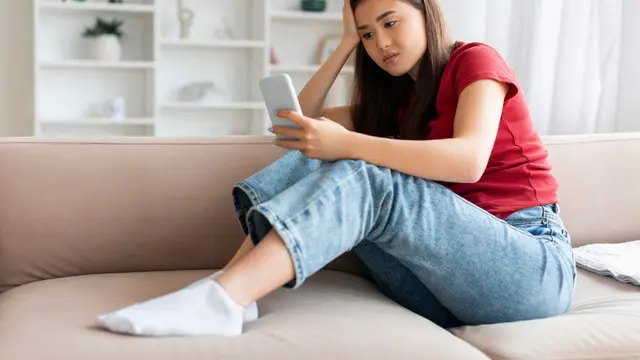 Masih Sering Membandingkan Diri dengan Orang Lain? Yuk, Belajar Alihkan Secara Perlahan!