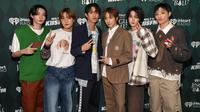 Theo, Jongseob, Intak, Keeho, Soul, dan Jiung dari P1Harmony menghadiri KIIS Jingle Ball Village di The Kia Forum pada 1 Desember 2023 di Los Angeles, California. (Jesse Grant/Getty Images untuk iHeartRadio/AFP)