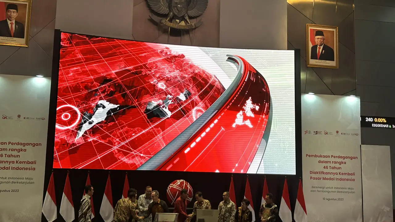 Bursa Efek Indonesia (BEI) merayakan hari ulang tahun ke-46 diaktifkannya kembali pasar modal Indonesia pada Kamis, (10/8/2023).