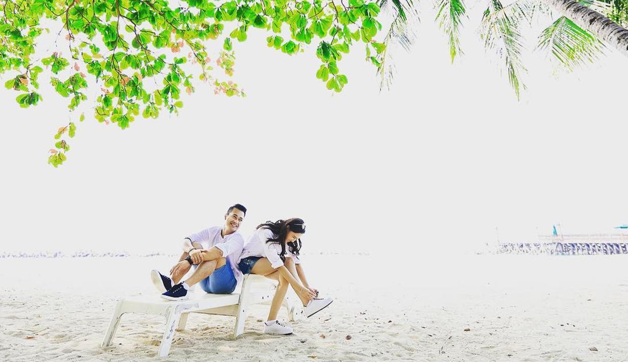 Eza Gionino dan Meiza Aulia Coritha menikah pada Minggu 22 Juli 2018 di kawasan Cibubur, JakartaTimur. (Liputan6.com/IG/ma_coritha)