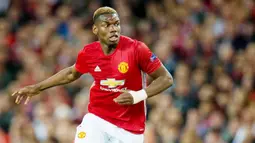 2. Paul Pogba (Gelandang) - 290.000 poundsterling per pekan. (EPA/Peter Powell)