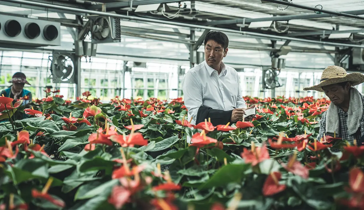 Pemirsa penasaran, bagaimana cara Detektif Won Ho menyusun rencana pengejaran Mr. Lee? (Foto: Netflix)