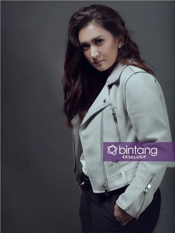 [Bintang] Nafa Urbach