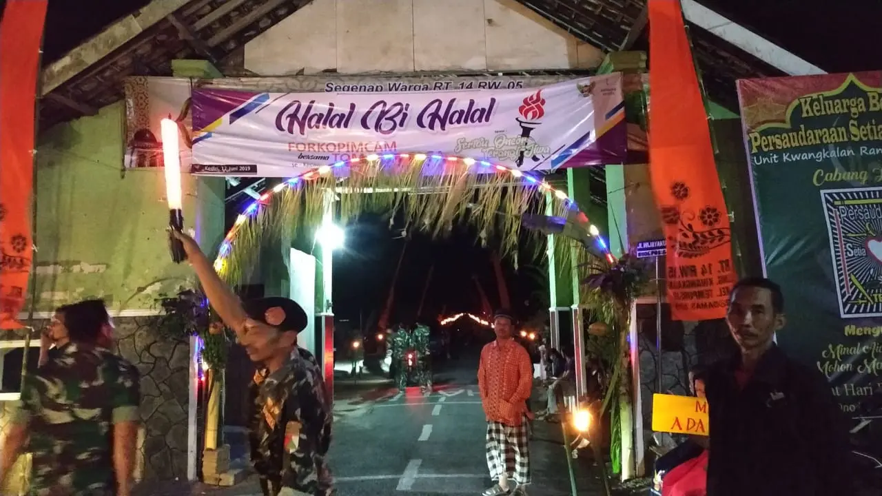 Lebaran Ketupat di Kediri