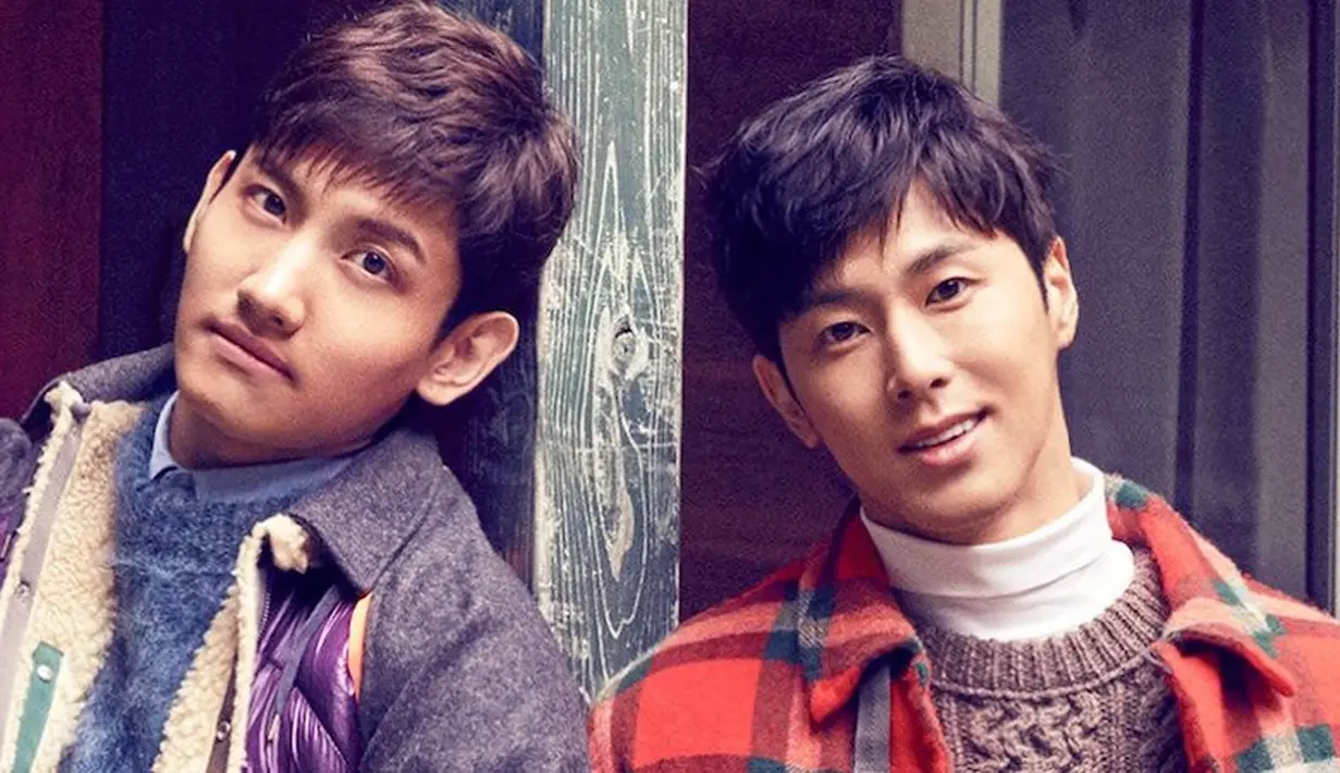 TVXQ sendiri merupakan singkatan dari Tong Vfang Xien Qi. Grup yang awalnya lima orang ini dibentuk oleh SM Entertainment pada 2003. (Foto: Soompi.com)