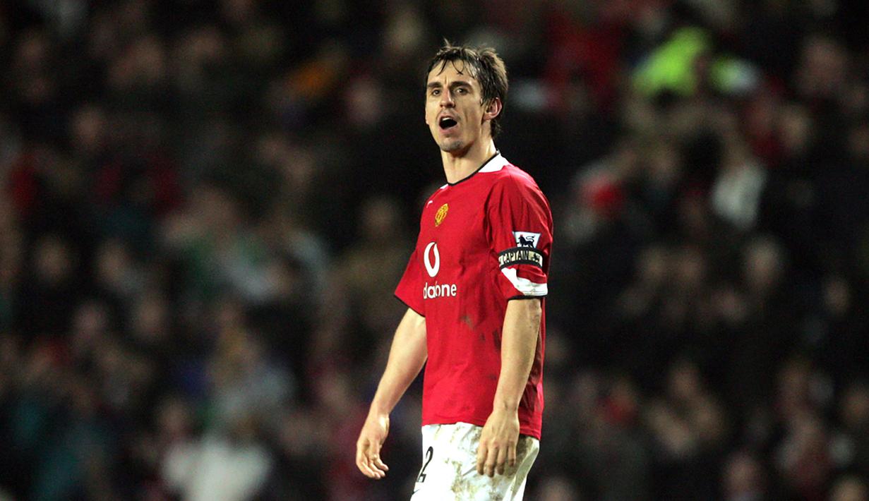 3. Gary Neville - Kehebatan Neville di barisan belakang Manchester United memang tidak diragukan. Berkat kehebatan dan kharismatiknya di lapangan, Neville dipercaya sebagai kapten The Red Devils pada 2005-2011. (AFP/Paul Ellis)