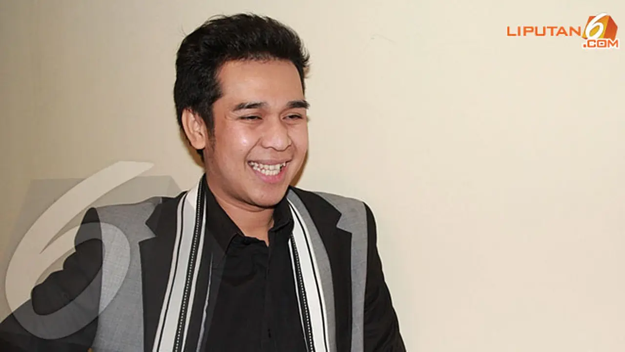 olga-syahputra-130621c.jpg