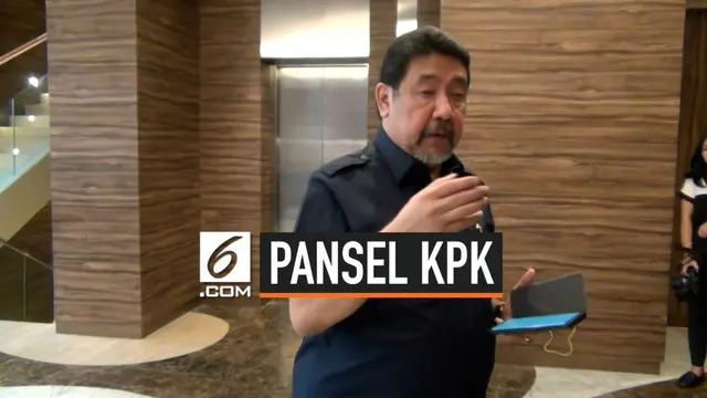Pansel Capim KPK menyebut komisioner KPK bermain politik dengan menggelar konferensi pers jelang pengambilan suara capim KPK di DPR tadi malam.
