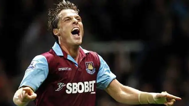 img_scott-parker-280211.jpg
