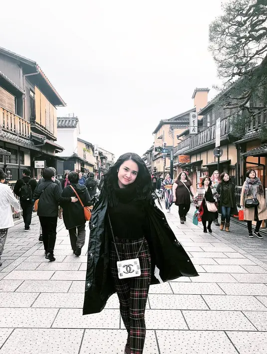 (Instagram/michelleziu)