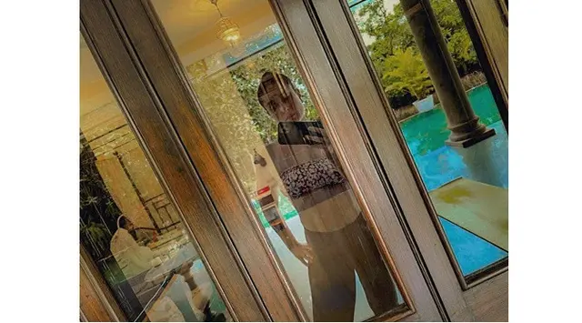 8 Potret interior rumah mewah Kareena Kapoor, pancarkan kesan klasik dan elegan