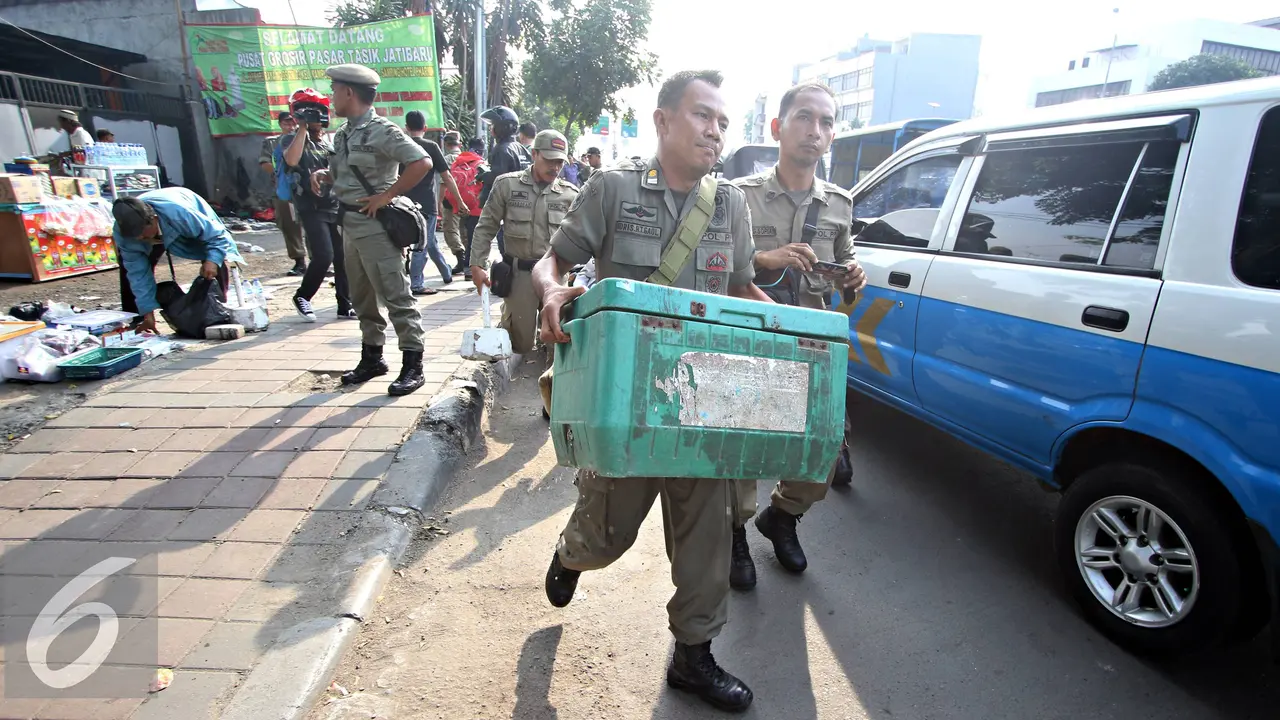 20151106-PKL-Tanah-Abang-Jakarta-Immanuel-Antonius