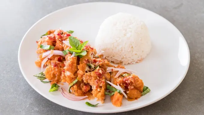 [Bintang] Tak Mengandung Lemak Sama Sekali, Nasi Putih Bisa Bikin Gemuk?