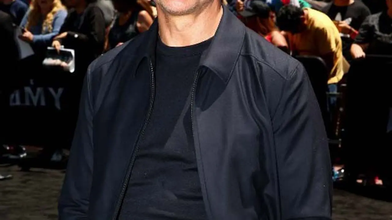 [Bintang] Tom Cruise