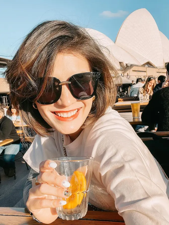 Carissa Putri dengan rambut pendek (Instagram/carissa_puteri)