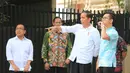 Pada pengajian malam ini, Jokowi yang akan mantu anak keduanya, akan mengundang tetangga dekat dan keluarga besarnya. Pada pernikahan putrinya ini, ia juga akan seperti dilakukan pada anak pertamanya. (Adrian Putra/Bintang.com)