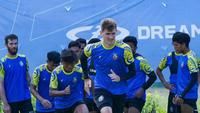 Arema FC saat sesi latihan. (Dok. ileague.id)