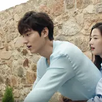 Drama Korea Selatan biasanya mengambil berbagai macam tema, salah satunya adalah soal reinkarnasi. Reinkarnasi adalah istilah yang artinya lahir kembali. (Foto: soompi.com)