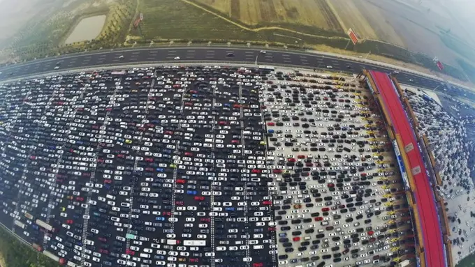 Sanggupkah Kamu Hadapi Kemacetan Panjang Seperti di Cina?