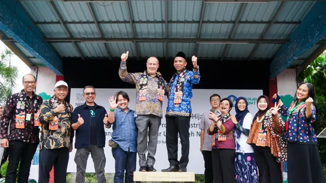PT Nestlé Indonesia Distribusi 5.000 Bangku Daur Ulang ke 500 Sekolah Dasar