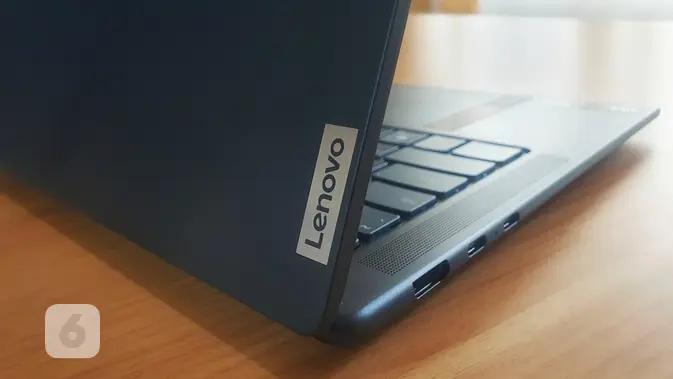 <p>Lenovo Yoga Pro 7 14IMH9. Liputan6.com/Iskandar</p>