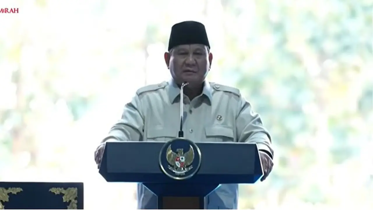 Presiden Prabowo saat Panen Raya Jagung Serentak dan Groundbreaking 10 Gudang Ketahanan Pangan Polri. (Foto: tangkapan layar Sekretariat Presiden)