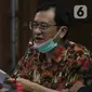 Terdakwa kasus dugaan korupsi di PT Asuransi Jiwasraya dari kalangan pengusaha, Benny Tjokrosaputro saat menjalani sidang lanjutan di Pengadilan Tipikor Jakarta, Senin (6/7/2020). Sidang mendengar keterangan saksi. (Liputan6.com/Helmi Fithriansyah)