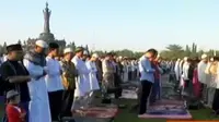 VIDEO: Suasana Salat Idul Fitri di Berbagai Kota di Indonesia