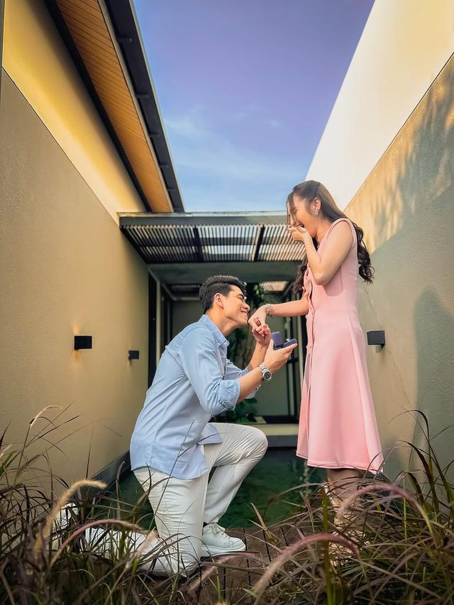 Elina Joerg Dilamar Athalla Naufal