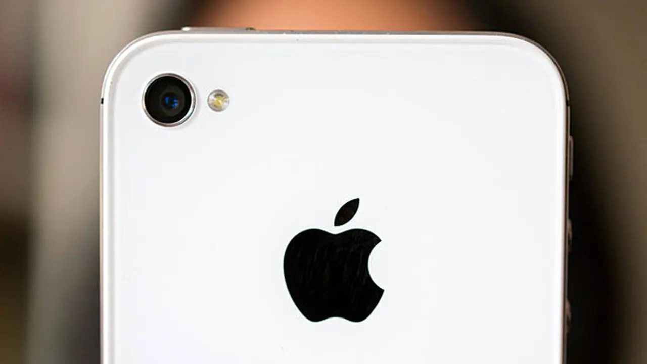 apple-iphone-131024b.jpg