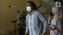Rosario de Marshall alias Hercules (kiri), Tenaga Ahli PD Pasar Jaya, usai menjalani pemeriksaan di Gedung Merah Putih Komisi Pemberantasan Korupsi (KPK), Jakarta, Kamis (19/1/2023). Sebelumnya, KPK telah menetapkan sebanyak 14 tersangka dalam kasus dugaan suap penangan perkara di MA, termasuk Hakim Agung nonaktif, Sudrajad Dimyati dan Gazalba. (Liputan6.com/Helmi Fithriansyah)