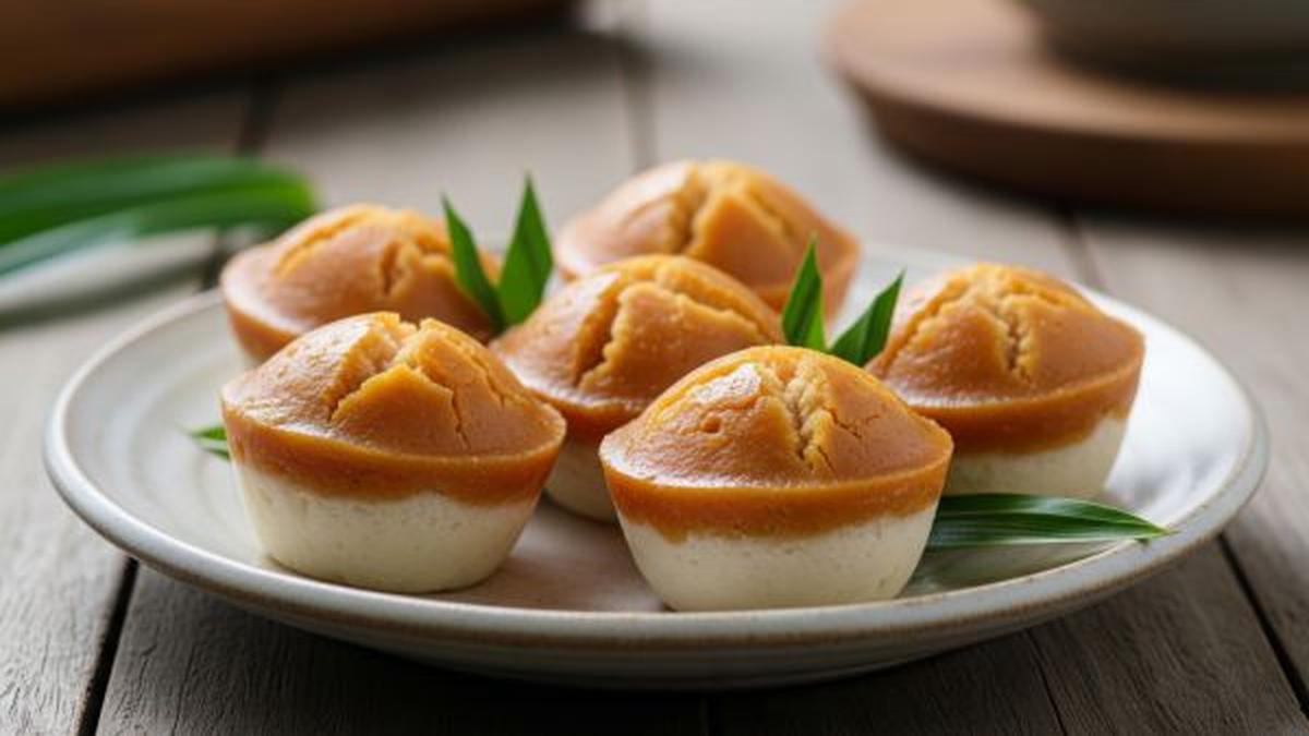 Trik Membuat Kue Apem Kukus Legit, Empuk dan Bersarang Sempurna