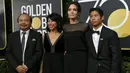 Golden Globe 2018 telh berlangsung pada 7 Januari 2018 di The Beverly Hilton in Beverly Hills, California, waktu setempat. Melahirkan sejumlah nama sebagai pemenang di ajang perfilman Hollywood. (AFP/Valerie Macon)